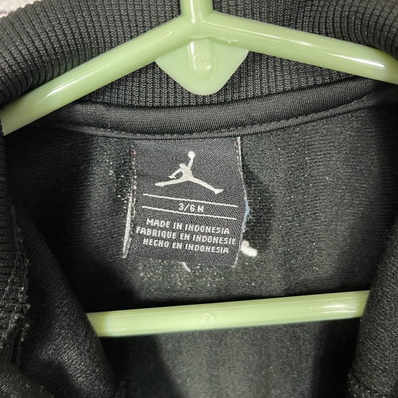 Nike Air Jordan Baby Infant Zip Up Jacket Hoodie Logo Sz 3-6 Months Black Red - Picture 4 of 5